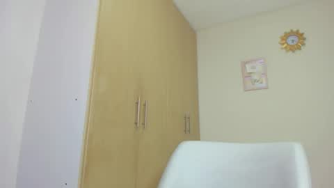 jessik_lov3 online show from July 8, 10:35 pm