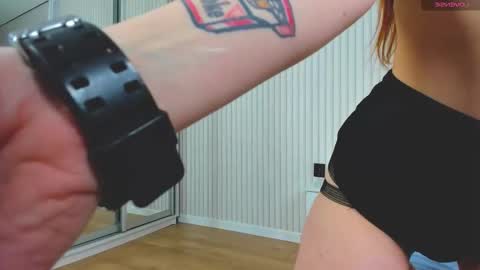 jessyje online show from January 10, 3:45 am