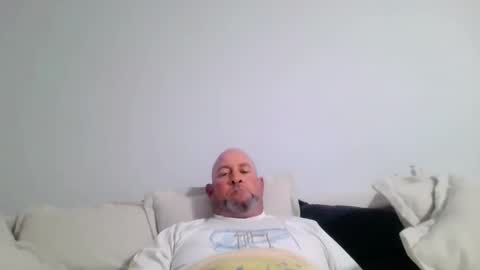 jeto1976 online show from December 3, 6:36 am