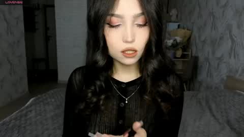 I am Gina ntmu Lets hit 10 Thumbs Up together online show from May 24, 4:09 am