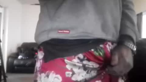 Uncut thick 5 online show from April 4, 6:59 pm