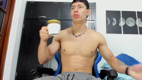 Snapshot of jey_cox23 chatting on October 4, 10:57 am jey cox online show from October 4, 10:57 am