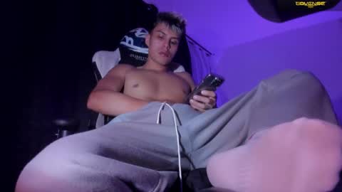 Snapshot of jeyden_camilo chatting on October 24, 2:56 am Jeyden Camilo online show from October 24, 2:56 am