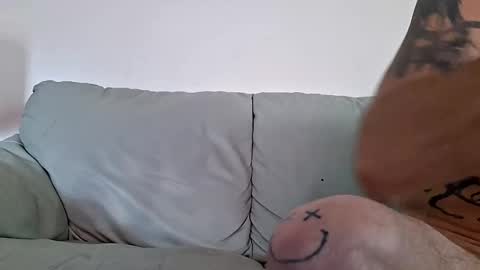 Snapshot of jeyhardsmashin69 chatting on October 23, 7:04 pm jeyhardsmashin69 online show from October 23, 7:04 pm