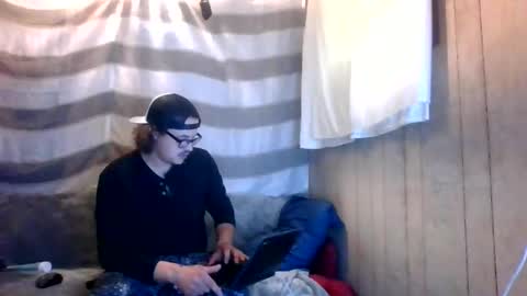jfaoctqjvcbf online show from June 1, 2:51 pm