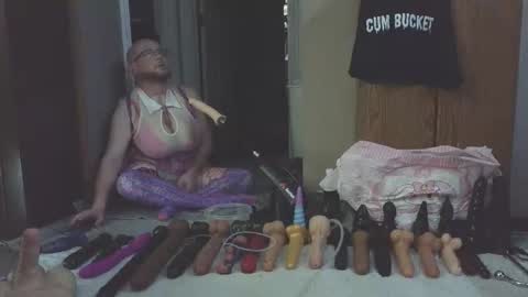 Nasty Cumslut online show from March 1, 3:11 am