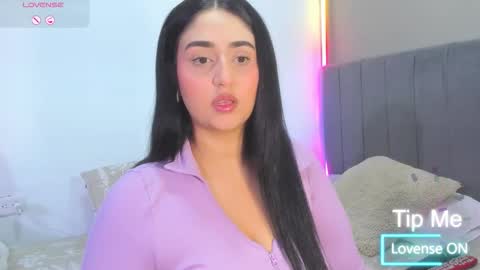 jhackelin  My independent account online show from January 17, 3:05 am