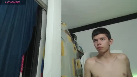 Snapshot of jhoanvelezmodel chatting on October 24, 2:45 am JhoanVelezModel online show from October 24, 2:45 am
