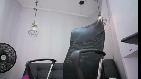 jhon_malo online show from March 7, 4:23 am