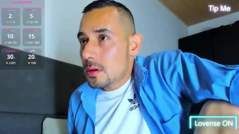 Jhony Alzate online show from October 15, 2:59 am