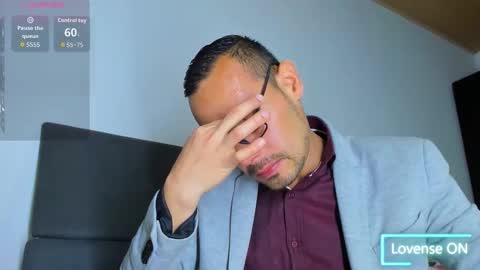 Jhony Alzate online show from December 18, 1:12 am