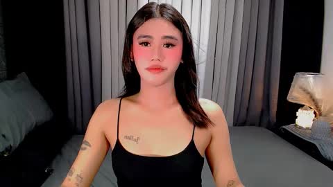 Snapshot of jhulianagrey chatting on October 20, 5:12 am julie online show from October 20, 5:12 am