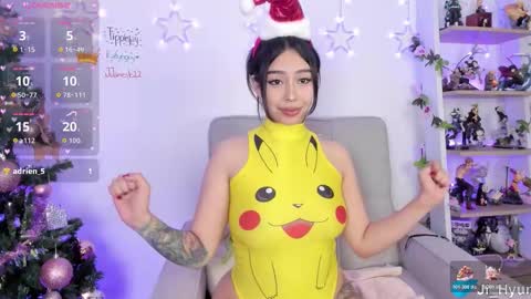 Ji  online show from December 13, 11:33 pm