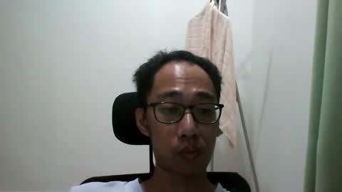 Snapshot of jiachi13 chatting on February 22, 11:57 am Alex online show from February 22, 11:57 am