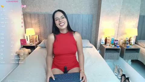 Jimena Salazar online show from May 31, 7:37 pm