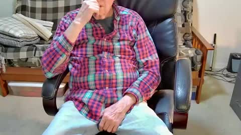 jimmy_d47 online show from December 6, 10:35 pm