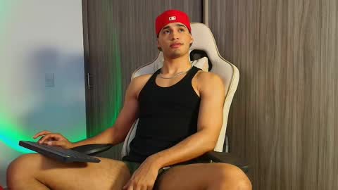 Jimmy Leeh online show from December 5, 6:01 am