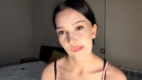 Kate online show from May 4, 1:28 pm