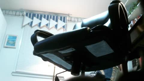 jimwellhung online show from February 11, 4:16 am