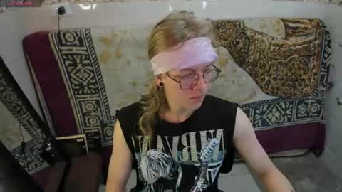 JinnBook online show from August 2, 4:42 pm