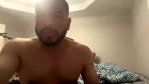 jjuarez5409 online show from February 4, 1:20 am