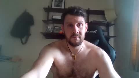 jmakk99 online show from April 14, 9:34 am