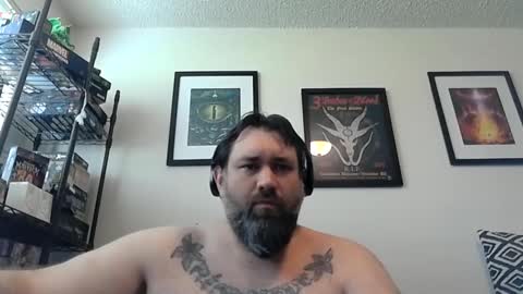 jmos20xx online show from May 15, 10:50 pm