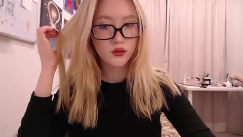 joan_kiss online show from January 10, 2:22 pm