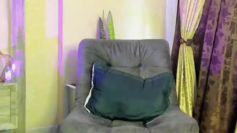 JOAN SAENZ online show from February 23, 2:04 pm