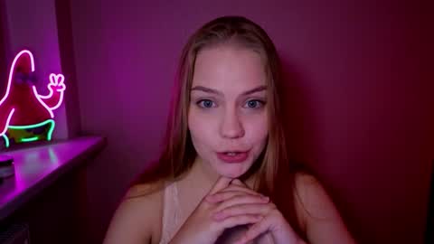 Jodie 3 returning TODAY online show from October 12, 8:54 pm