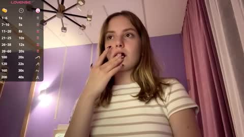 Snapshot of jodyallenson chatting on October 17, 1:48 pm Lina online show from October 17, 1:48 pm