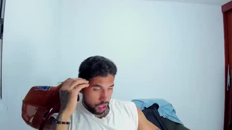 joe_esthetic online show from November 5, 1:07 am