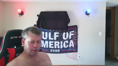 joejoe__ online show from February 12, 4:10 pm