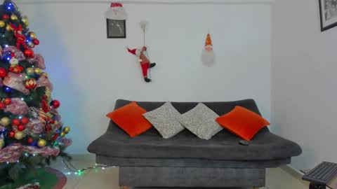 joelandalexa online show from December 2, 8:06 pm