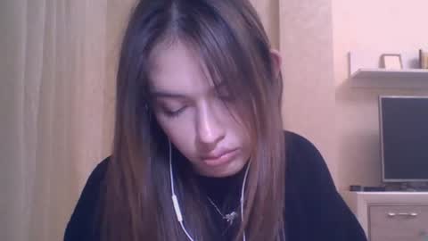 Jennifer online show from October 10, 8:46 pm