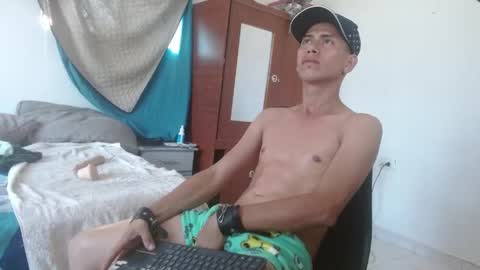 johan online show from May 9, 9:32 pm