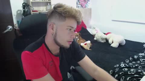 JOHAN independient model online show from February 4, 2:49 am