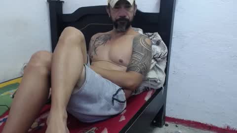 Snapshot of john_balthor chatting on February 7, 2:37 pm   online show from February 7, 2:37 pm