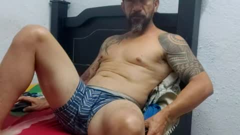 Snapshot of john_balthor chatting on February 16, 5:37 am   online show from February 16, 5:37 am