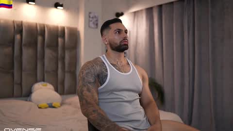 john online show from September 15, 11:39 pm