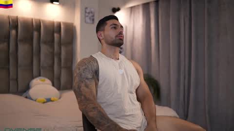 john online show from September 25, 1:23 am