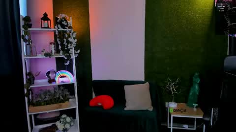 John online show from June 10, 12:15 pm
