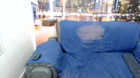 john santos  online show from June 12, 1:26 am