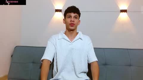 john_ssnow29 online show from November 24, 8:13 am