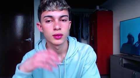 John Vichenso online show from December 15, 9:44 pm