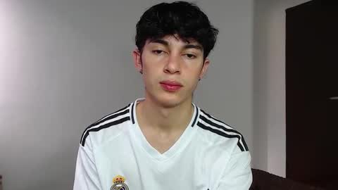 John Vichenso online show from September 26, 9:12 pm