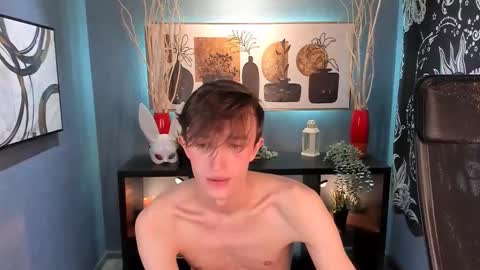 Snapshot of john_weasley chatting on March 5, 3:18 am John online show from March 5, 3:18 am