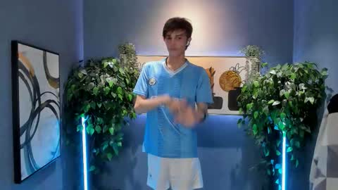 Snapshot of john_weasley chatting on September 25, 4:25 pm John online show from September 25, 4:25 pm