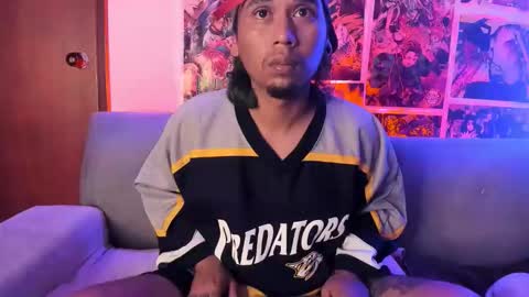 John carrie    Independent  Help me reach my goal 100 likes and 10000 followers  online show from January 14, 2:19 am