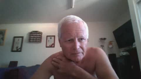 johndesnudado online show from July 6, 10:45 am